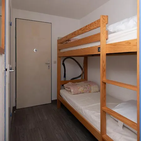 Apartment Pour 4 Personnes Avec Piscine Au Lavandou *