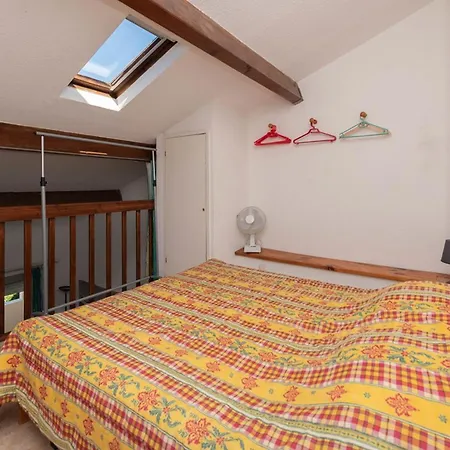 Pour 4 Personnes Avec Piscine Au Lavandou *